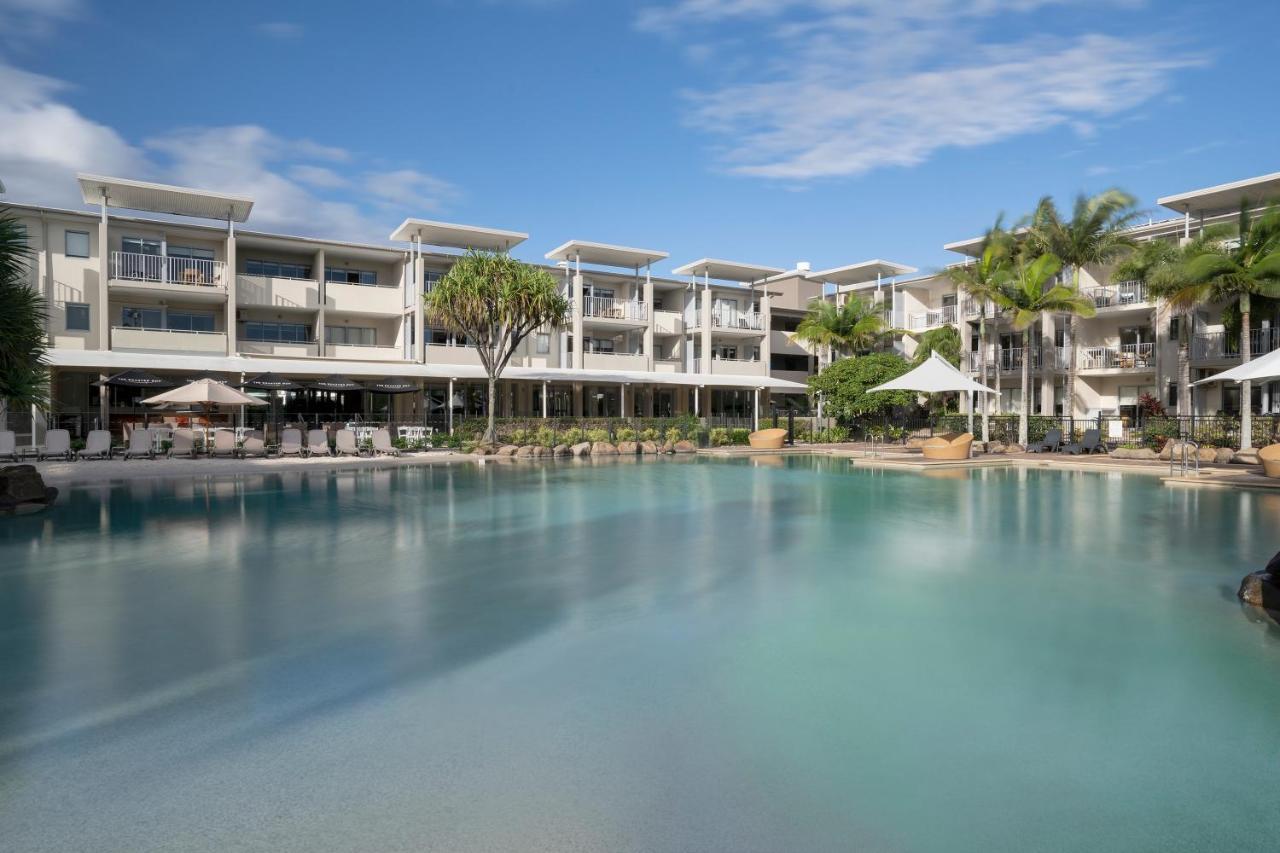 Peppers Salt Resort & Spa Kingscliff Exterior photo The pool at Peppers Mantra on Saltwater Island