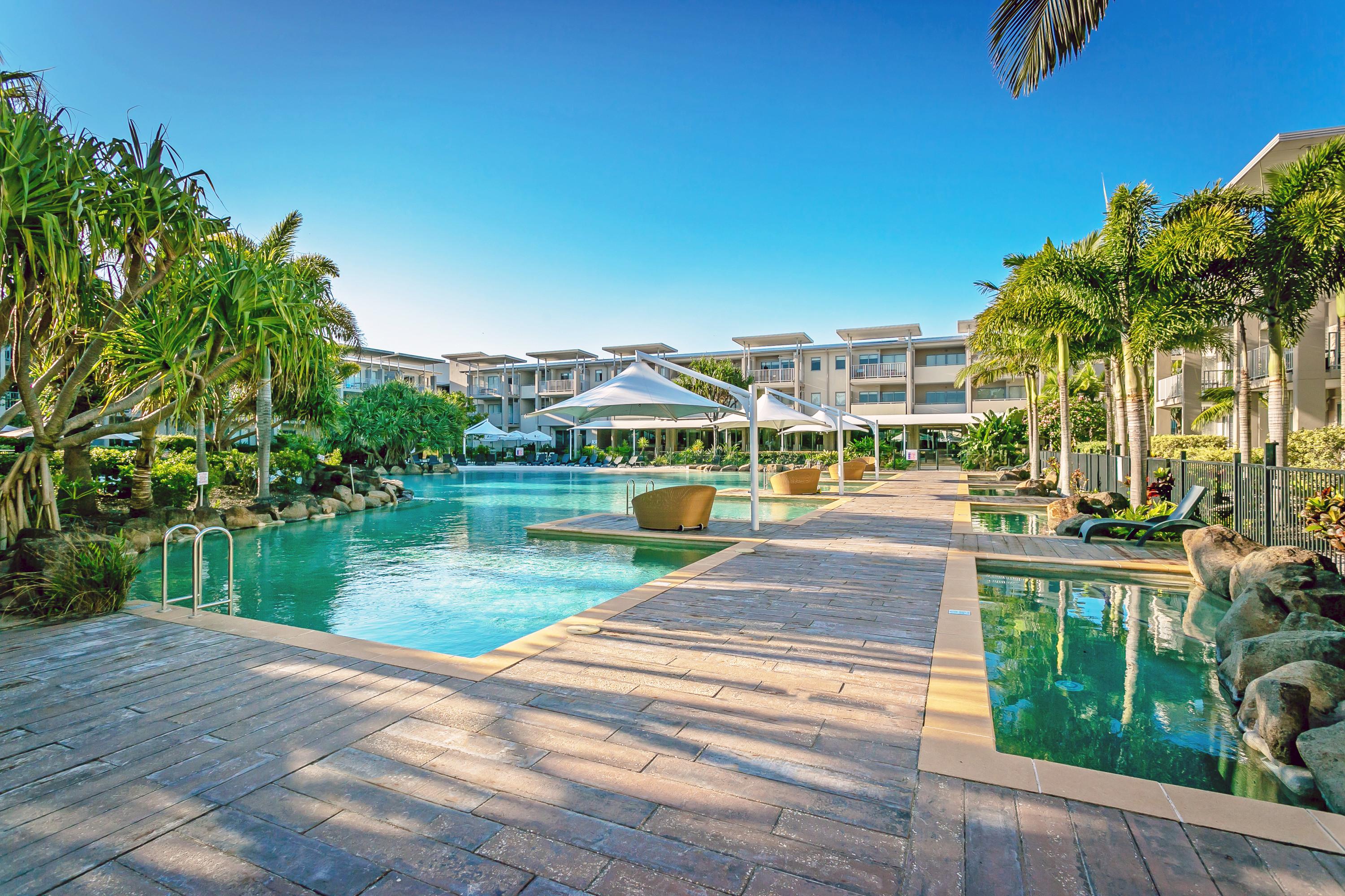 Peppers Salt Resort & Spa Kingscliff Exterior photo The pool at the InterContinental Sanctuary Cove Resort